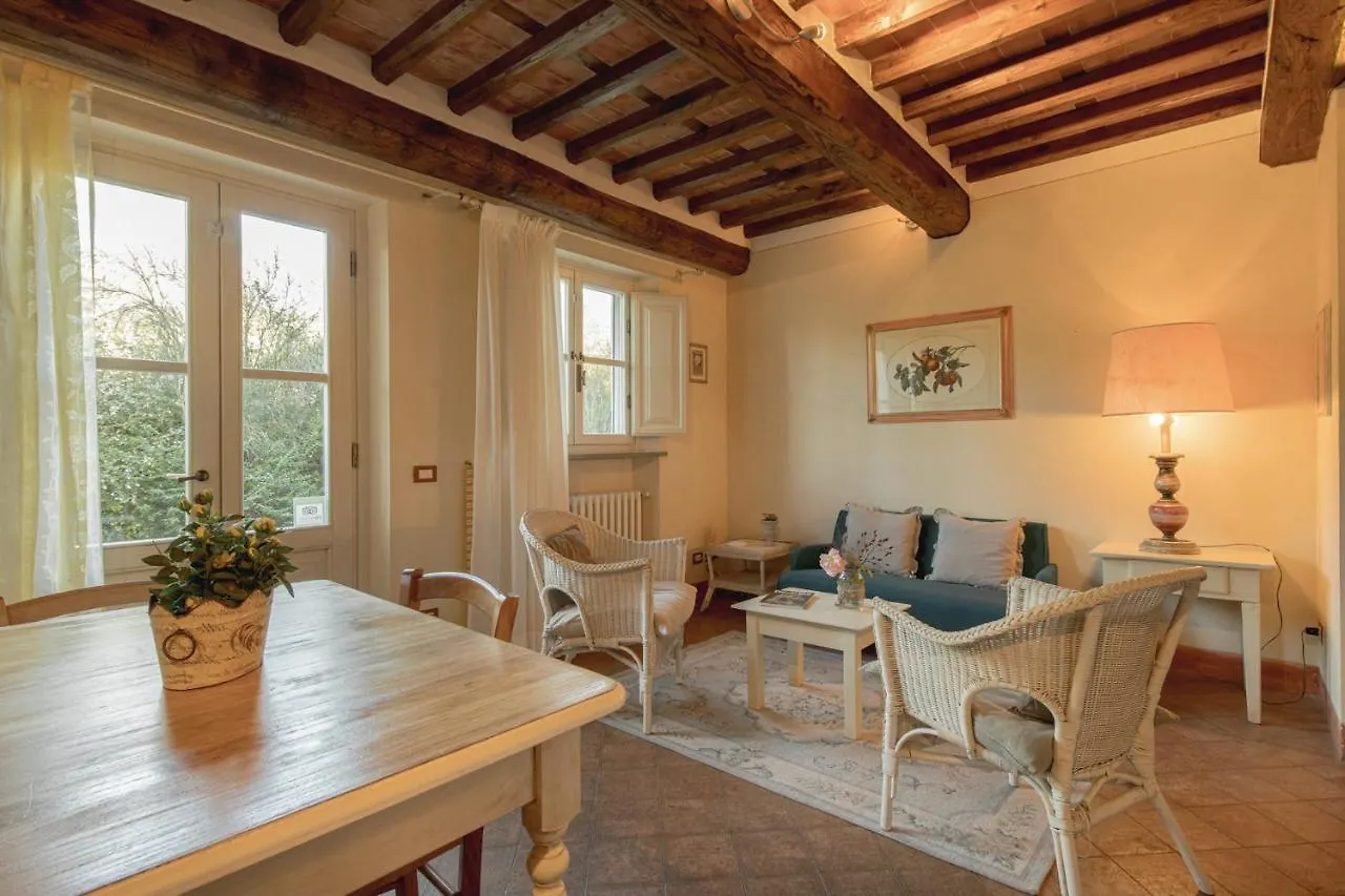 Donato Farmhouse Apartment With Shared Pool Lucca