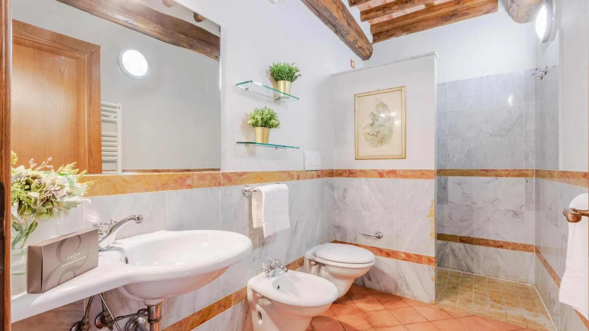 Donato Farmhouse Apartment With Shared Pool Lucca