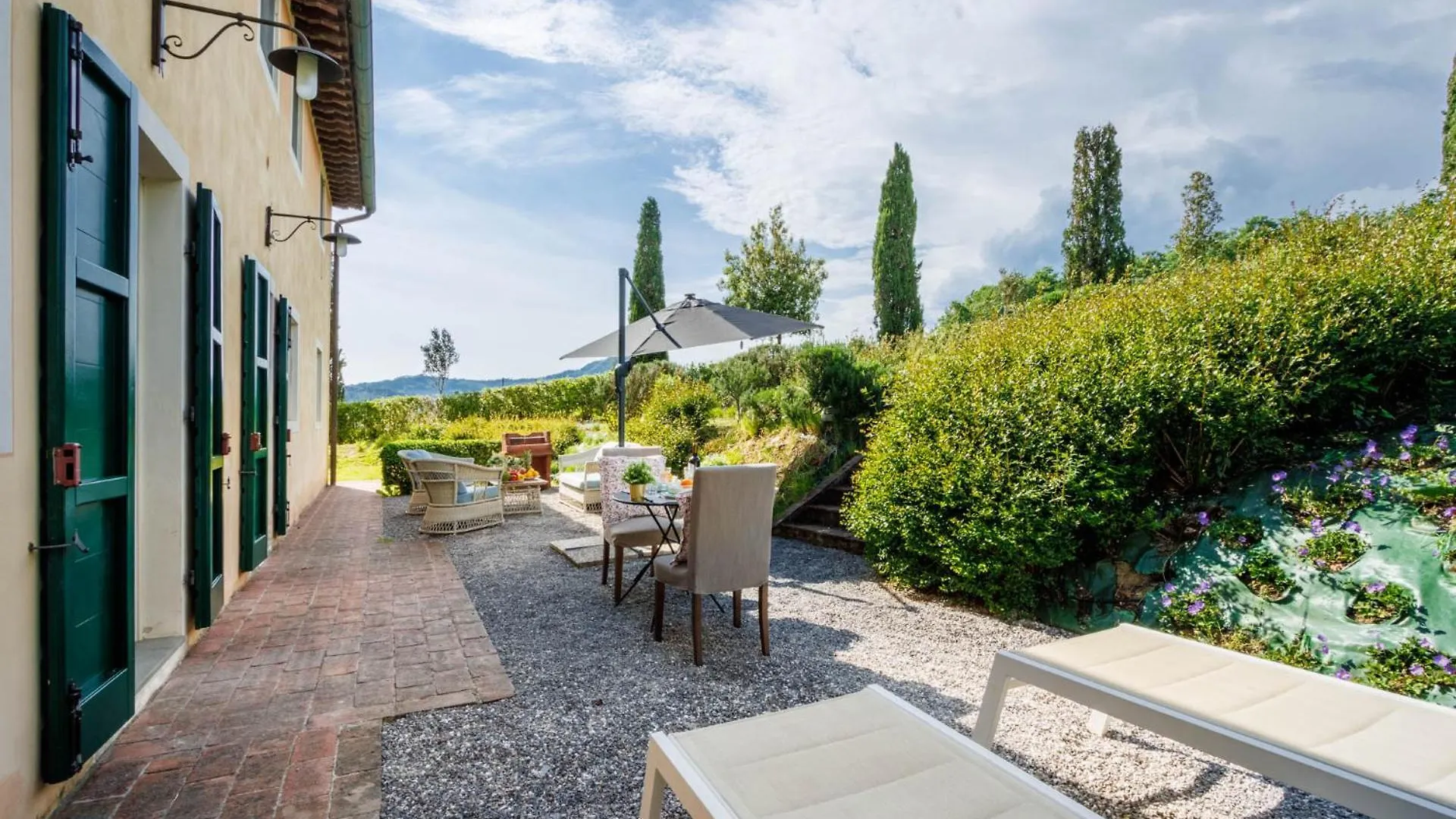 Donato Farmhouse Apartment With Shared Pool Lucca